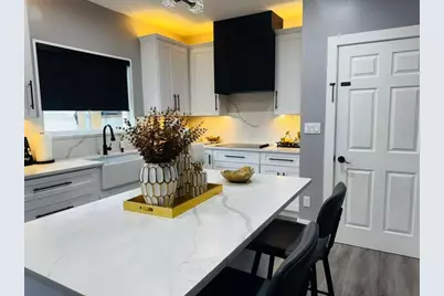2 Parkview Avenue, Providence, RI 02905 - Photo 38
