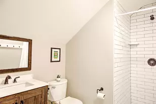 238 Brown St, Providence, RI 02906 - Photo 30