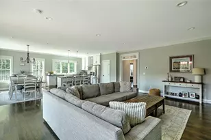 1 W Farm Rd, Smithfield, RI 02917 - Photo 8