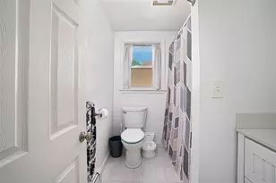 333 Tiogue Ave, Coventry, RI 02816 - Photo 14