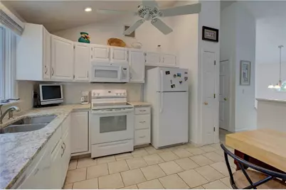 60 North Street, Cranston, RI 02920 - Photo 6