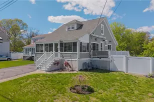43 Samuel Gorton Ave, Warwick, RI 02889 - Photo 34