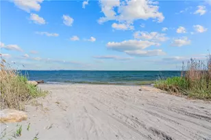 43 Samuel Gorton Ave, Warwick, RI 02889 - Photo 32