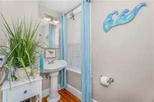 43 Samuel Gorton Ave, Warwick, RI 02889 - Photo 20