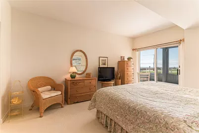 103 Bellevue Court, Narragansett, RI 02882 - Photo 16