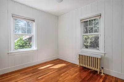 31 Errol Street, Warwick, RI 02888 - Photo 8