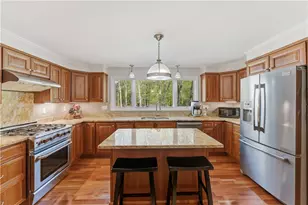 434 N Quidnessett Rd, North Kingstown, RI 02852 - Photo 16