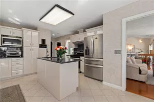 27 Alpine Estates Dr, Cranston, RI 02921 - Photo 10
