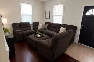 26 Greeley St, Providence, RI 02904 - Photo 8