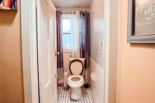 45 Ayrault St, Providence, RI 02908 - Photo 24
