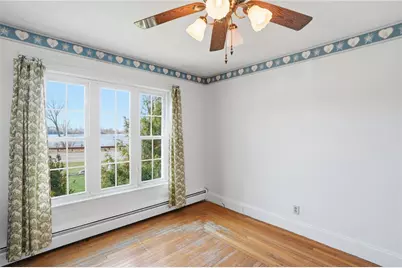 680 Veterans Memorial Parkway, East Providence, RI 02914 - Photo 14