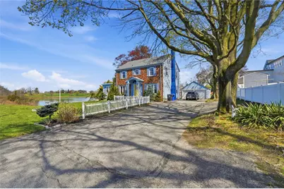 680 Veterans Memorial Parkway, East Providence, RI 02914 - Photo 4