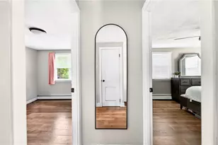 89 Royal Ave, Cranston, RI 02920 - Photo 14