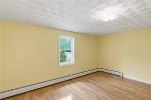 128 Grandview Ave, Lincoln, RI 02865 - Photo 22