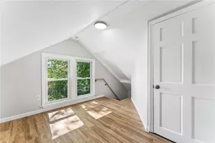 9 Lookout Ave, North Providence, RI 02911 - Photo 12