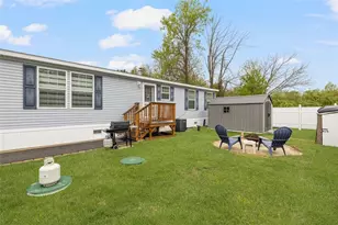 40 Hemlock Rd, Glocester, RI 02814 - Photo 32