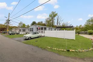 40 Hemlock Rd, Glocester, RI 02814 - Photo 40
