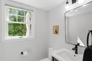 24 Wildflower Rd, Barrington, RI 02806 - Photo 14