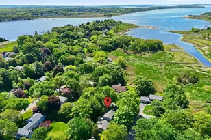 24 Wildflower Rd, Barrington, RI 02806 - Photo 4