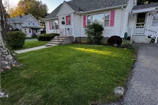 4 Dunbar St, Providence, RI 02909 - Photo 2