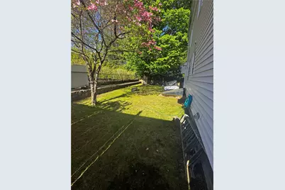 4 Dunbar Street, Providence, RI 02909 - Photo 8
