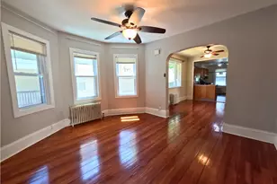 1005 Narragansett Blvd, Providence, RI 02905 - Photo 1