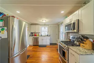 300 Vine St, Pawtucket, RI 02861 - Photo 6