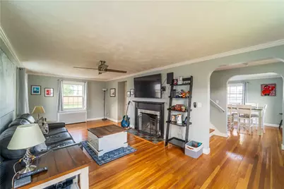 300 Vine Street, Pawtucket, RI 02861 - Photo 10