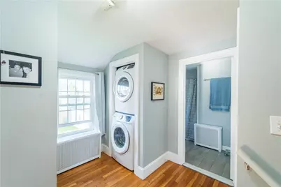 300 Vine Street, Pawtucket, RI 02861 - Photo 16