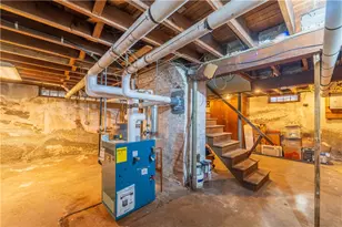 300 Vine St, Pawtucket, RI 02861 - Photo 22