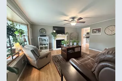 131 Glen Meadows Drive, Pawtucket, RI 02861 - Photo 12