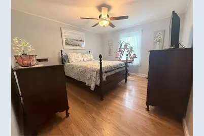 131 Glen Meadows Drive, Pawtucket, RI 02861 - Photo 14