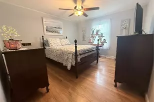 131 Glen Meadows Dr, Pawtucket, RI 02861 - Photo 14