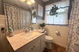 131 Glen Meadows Dr, Pawtucket, RI 02861 - Photo 18