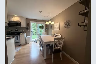 131 Glen Meadows Drive, Pawtucket, RI 02861 - Photo 6