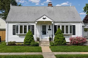 111 Slater Park Ave, Pawtucket, RI 02861 - Photo 40