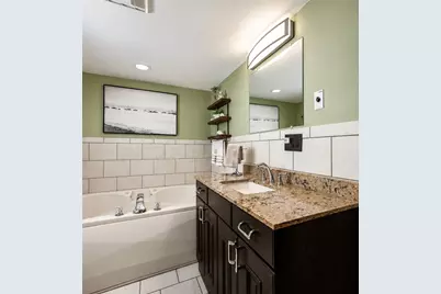111 Slater Park Avenue, Pawtucket, RI 02861 - Photo 22