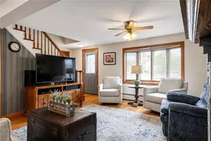 111 Slater Park Ave, Pawtucket, RI 02861 - Photo 14