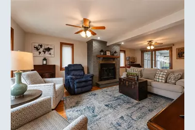 111 Slater Park Avenue, Pawtucket, RI 02861 - Photo 12