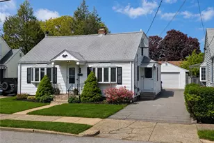111 Slater Park Ave, Pawtucket, RI 02861 - Photo 1