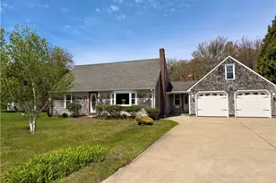 6 Lakewood Dr, Narragansett, RI 02882 - Photo 1