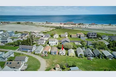 64 Burnside Avenue, Narragansett, RI 02882 - Photo 10