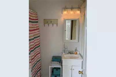 64 Burnside Avenue, Narragansett, RI 02882 - Photo 22