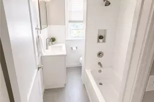 422 Pawtucket Ave, Pawtucket, RI 02860 - Photo 2