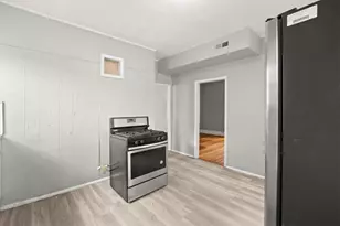 310 Orms St, Providence, RI 02908 - Photo 8