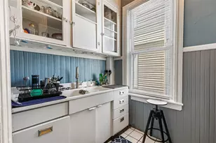 124 Vinton St, Providence, RI 02909 - Photo 26