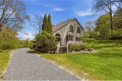 81 Seapowet Avenue, Tiverton, RI 02878 - Photo 4
