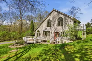 81 Seapowet Ave, Tiverton, RI 02878 - Photo 2