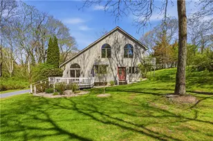81 Seapowet Ave, Tiverton, RI 02878 - Photo 10