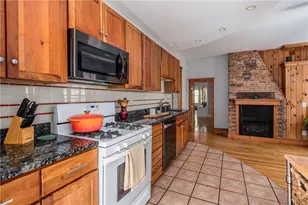24 Wood St, Providence, RI 02909 - Photo 12